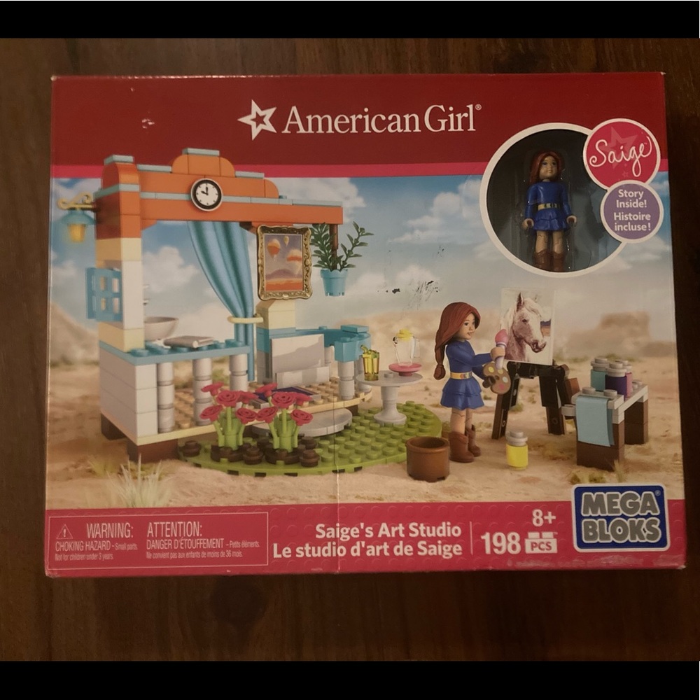 NEW American girl Saige’s art studio mega blocks